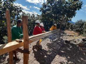 Weaving mesh for gabion check dams