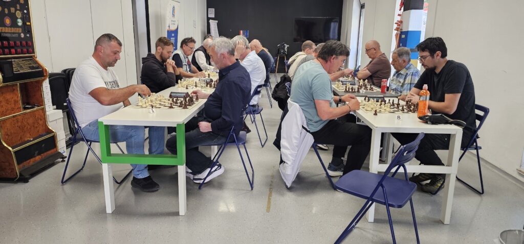 Chess problem tournament
