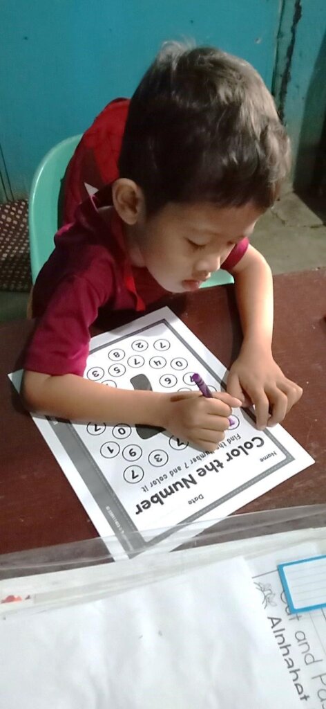 Ensuring Education for Poor Philippines Children