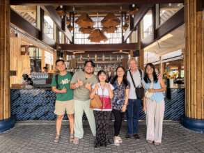 The Full ALPS Work Team at a Local Restaurant