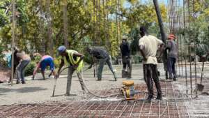 Pouring of concrete (1st floor)