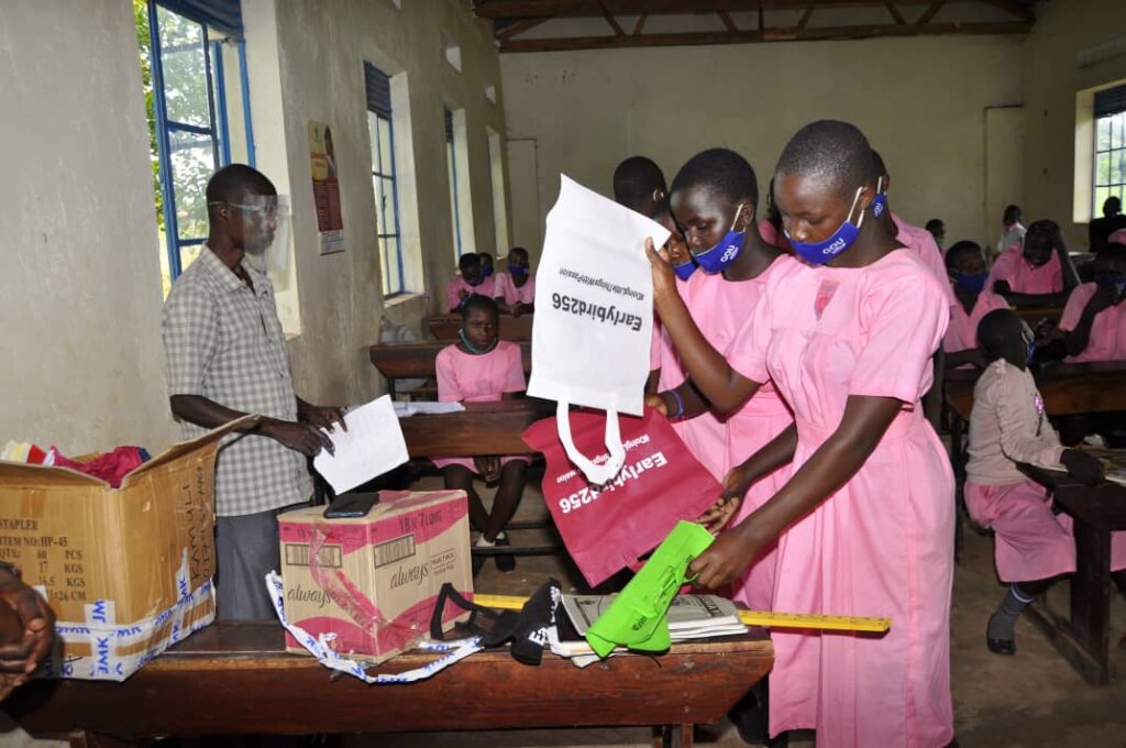 Empowering Ugandan youth  through Arts Education