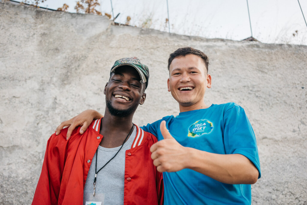 Fundraising relay in Lesvos : running 320km in 32h