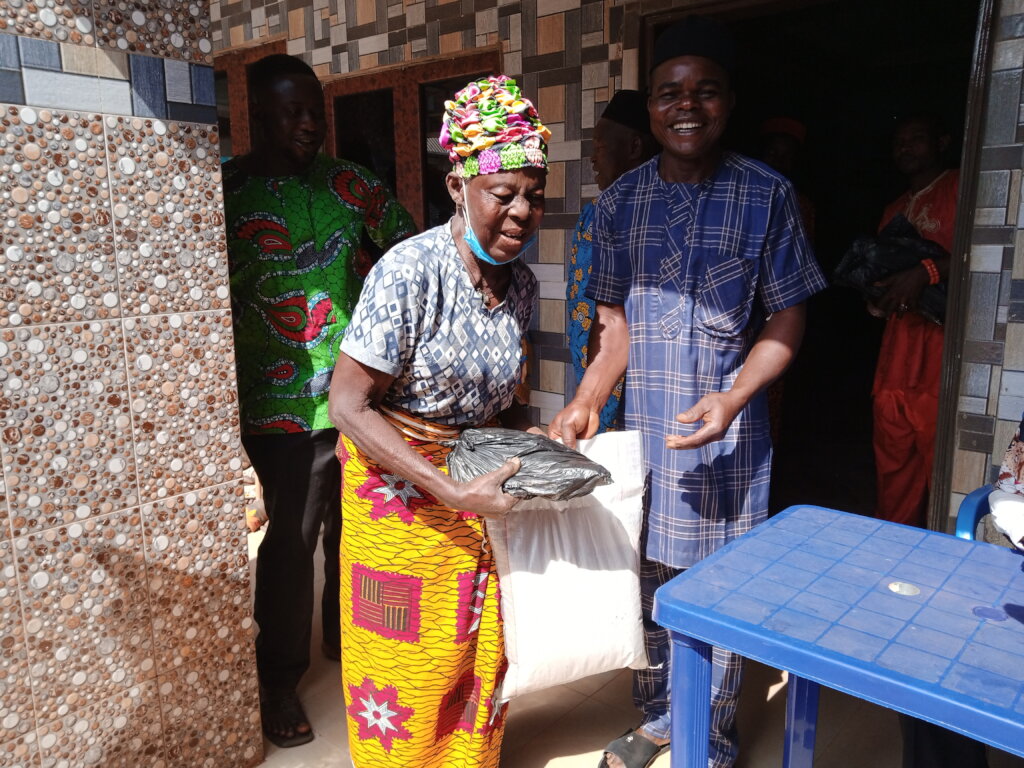Support Food Bank to feed poor people in Nigeria