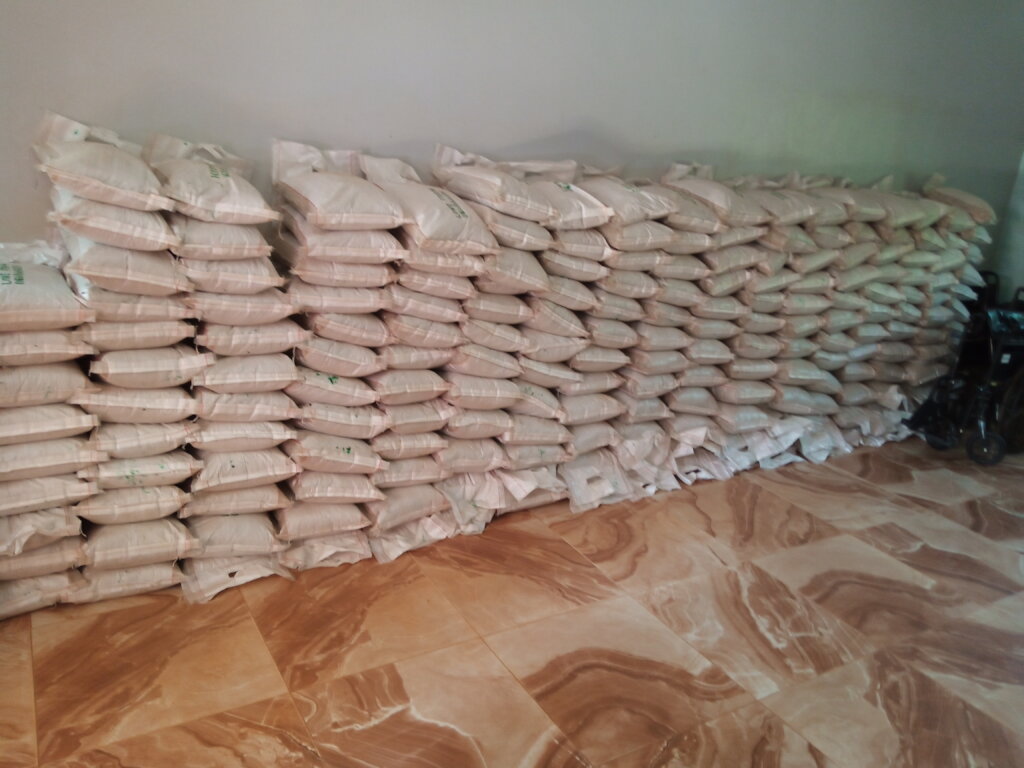 Support Food Bank to feed poor people in Nigeria