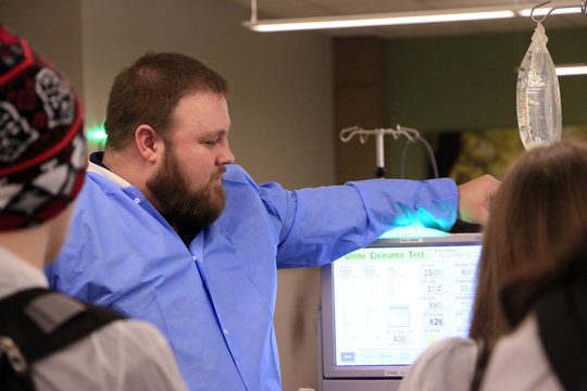 Youth see first-hand the effects of kidney failure