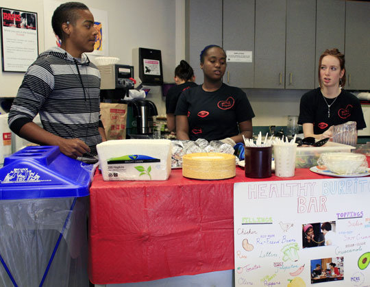 Youth Serve Healthy Lunch and Information