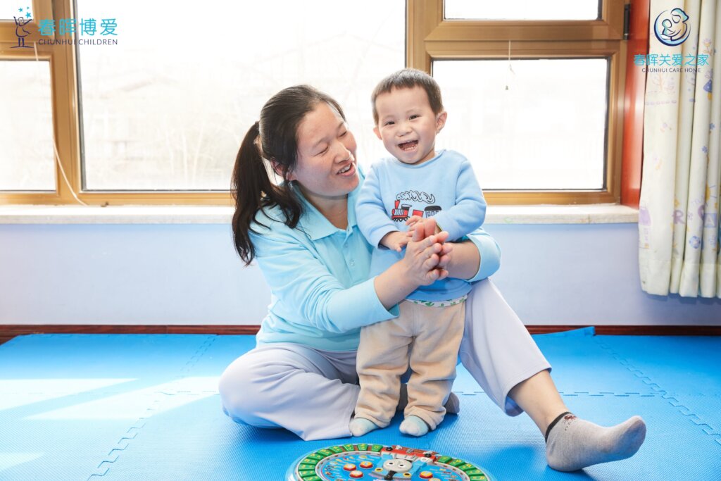 Bring Best Medical Treatment to Orphans in China