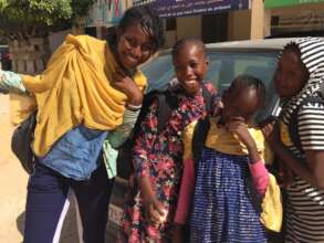 Girls returning to school in Mauritania