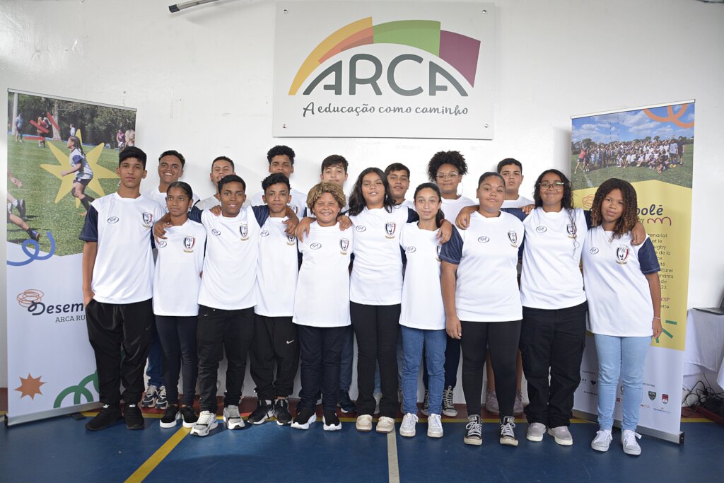 Desembole, summer trip to France for 17 teenagers