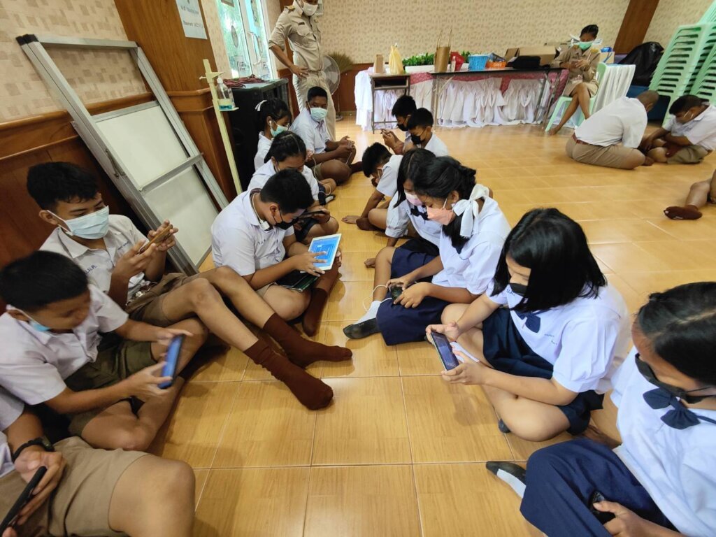 English Literacy for Youths & Children in Thailand