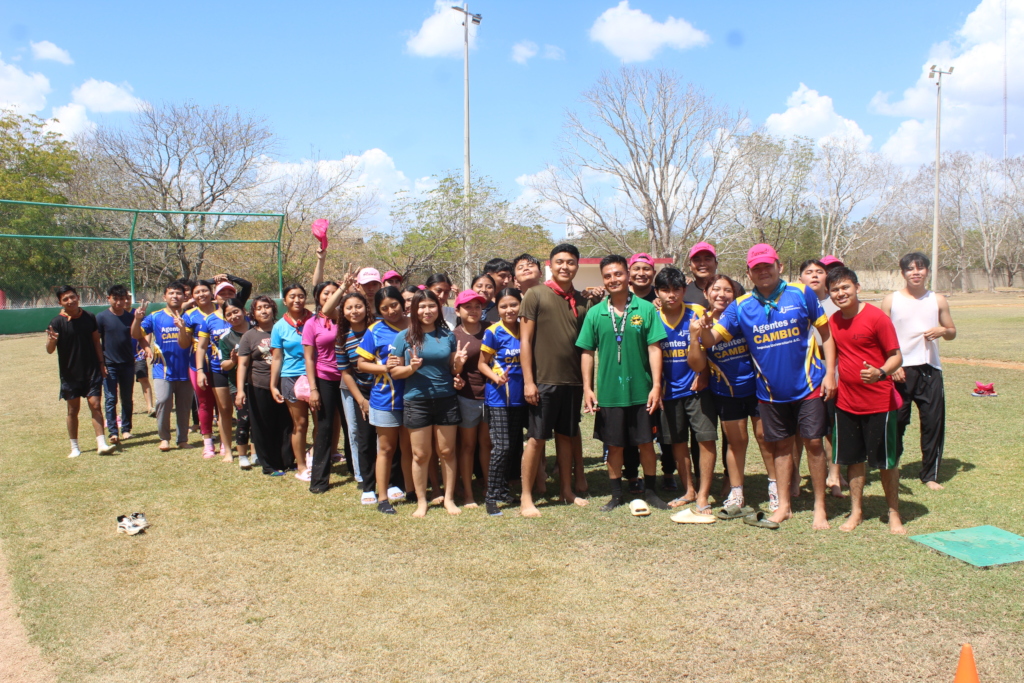 Empowering 4 Students as Change Agents in Yucatan