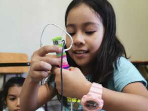 Ninas Hacia el Espacio Guanacaste Participant