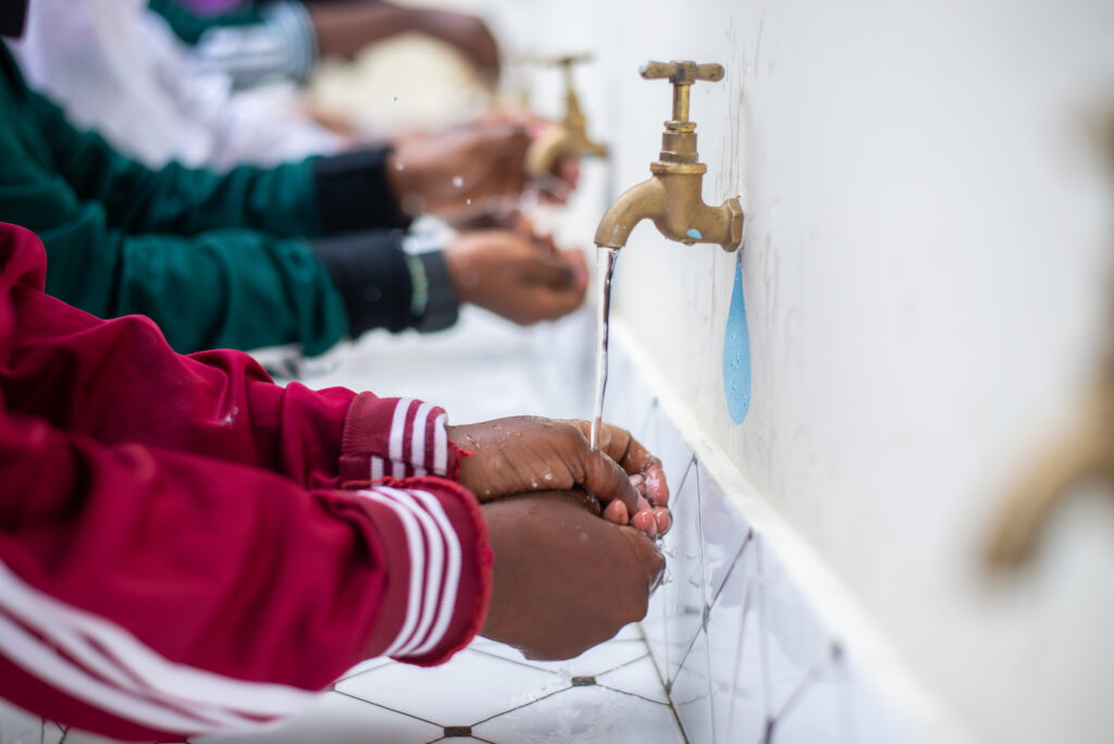 Clean hands, better hygiene