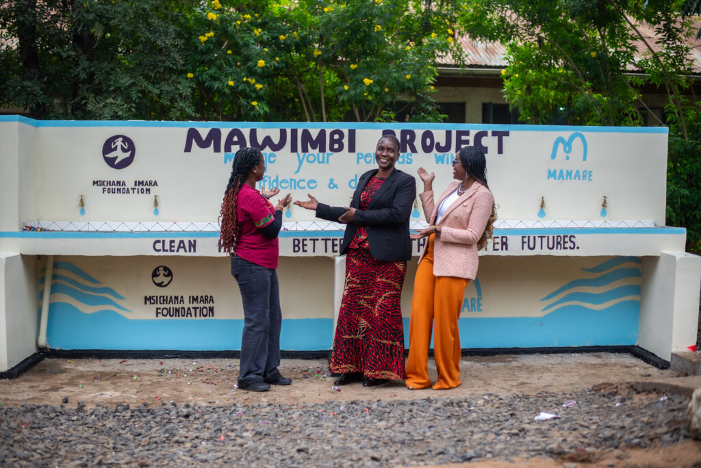 Handover of handwashing facility to school