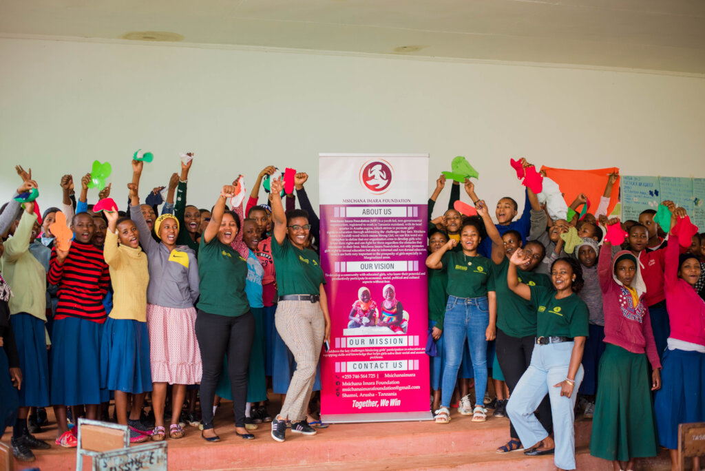 Empower 2500 girls in Tanzania: Sew self made pads