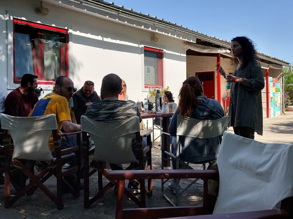 Queen Rearing: Save a Greek Bee