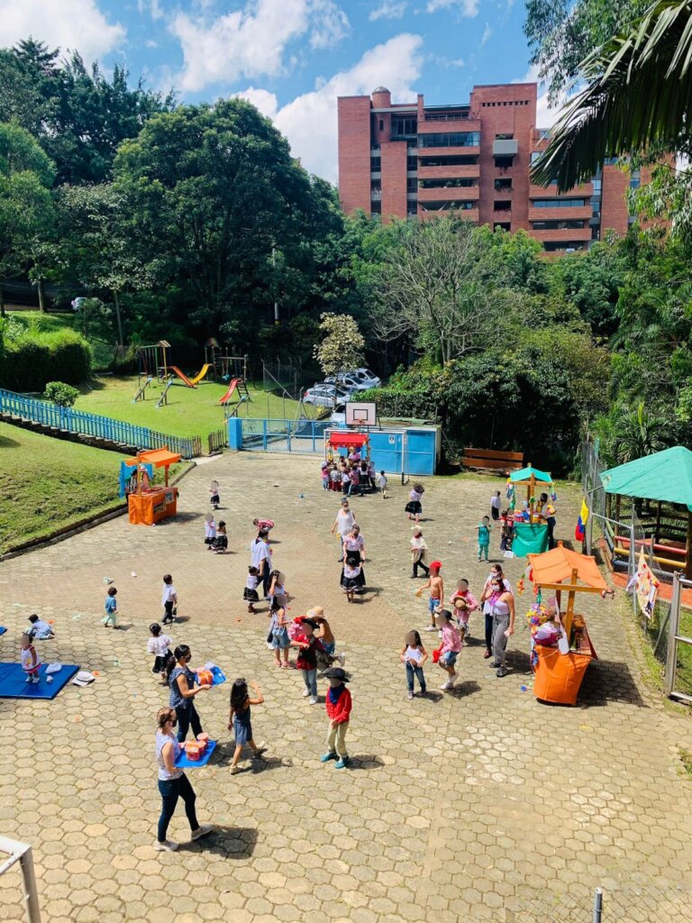 Casa de Maria y el Nino: an ALLIANCE FOR CHILDHOOD