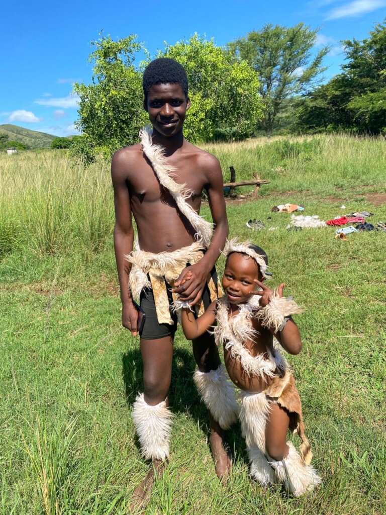 Khethelo Zungu 16 yrs & Asimbonge Mcombi 4 yrs