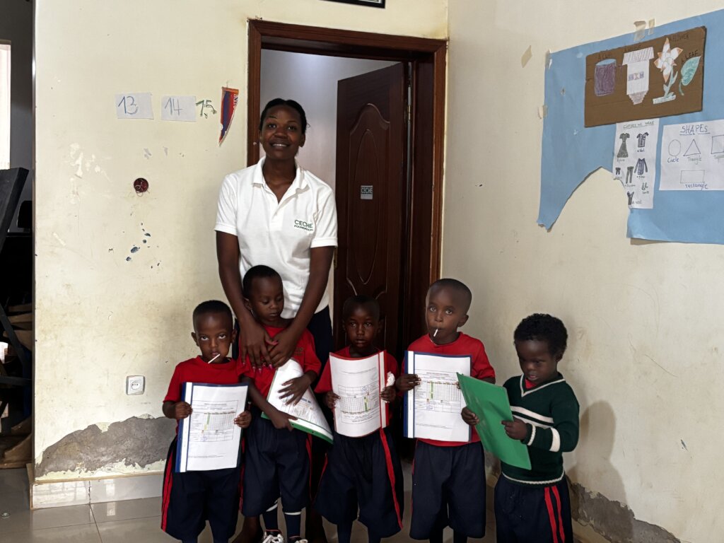 Kids and teacher during reporting session