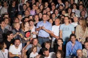 Alexei Navalny and volunteers