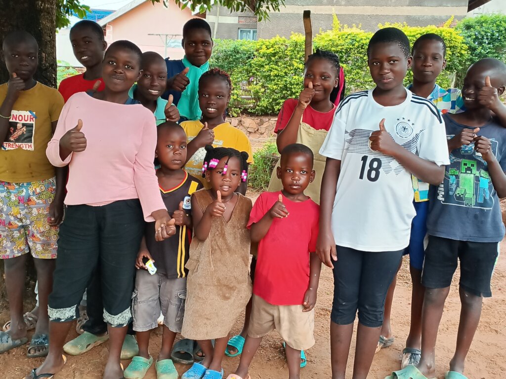 Provide Learning Materials to 300 Vulnerable Kids