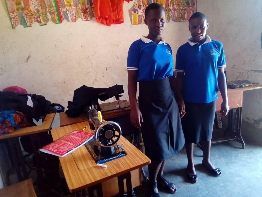 Food, water and healthcare for Ugandan children