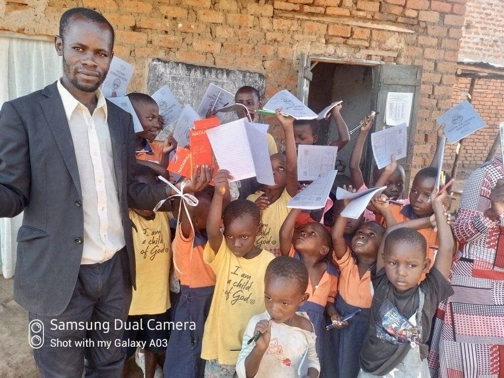 Food, water and healthcare for Ugandan children
