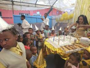 Children beneficiaries in celebrating their birth