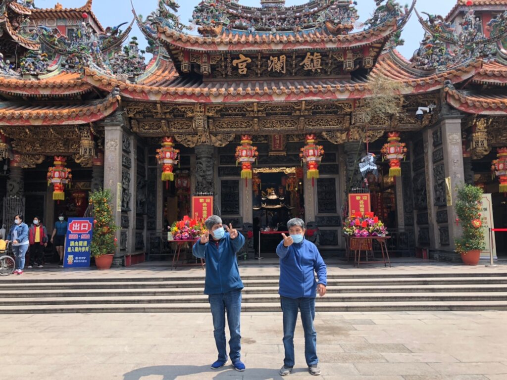 Joyful Aging-Embracing the Beauty of Life Together