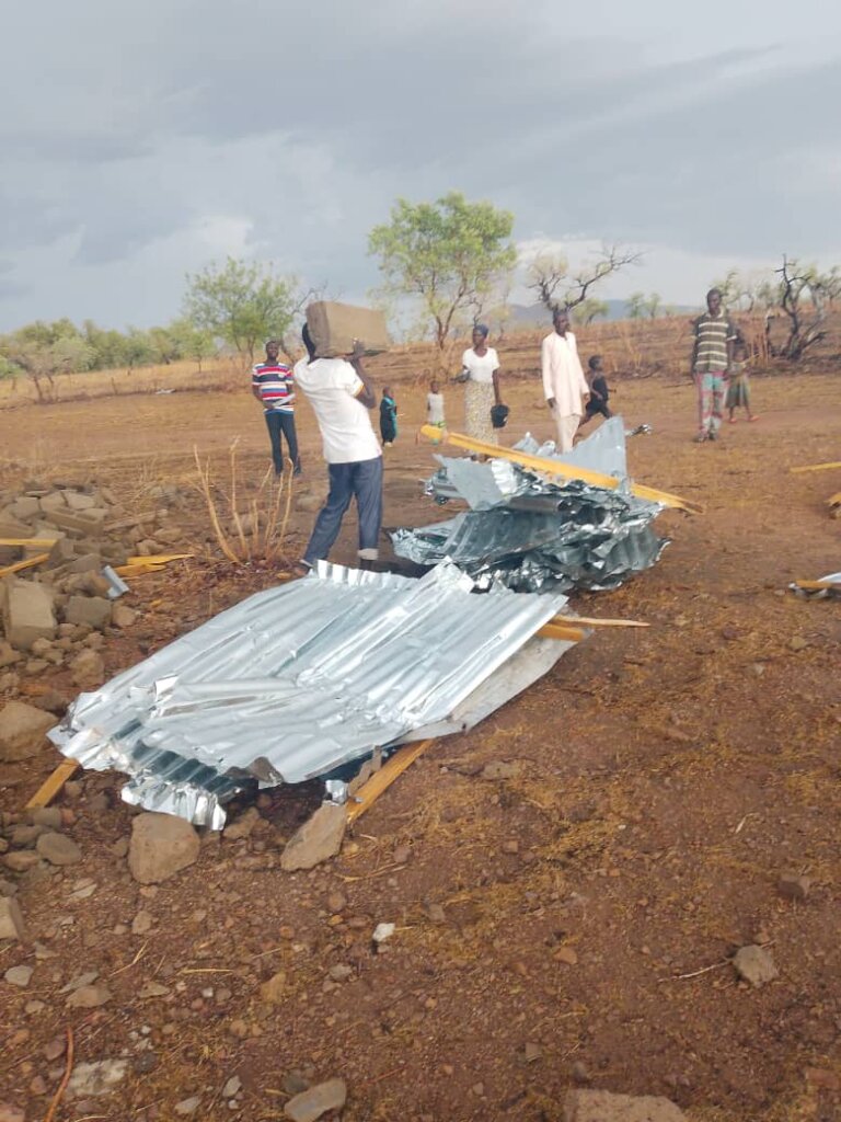 Restore Health Centre to 5000 villagers in Nigeria