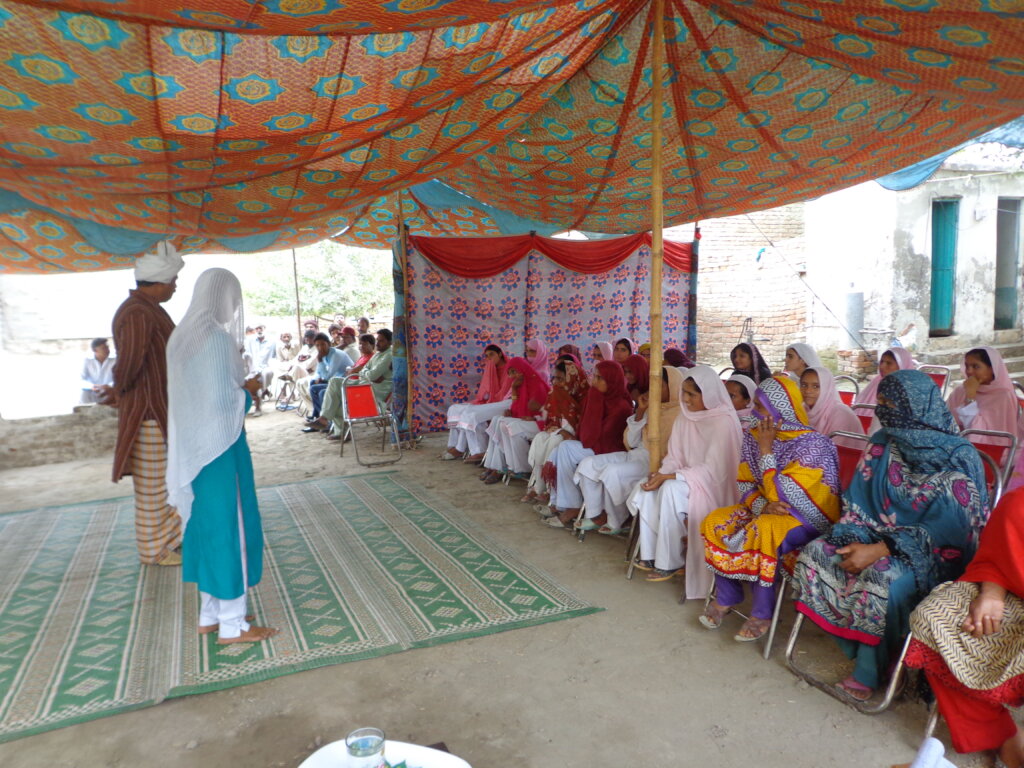 Supporting Human Rights education through theatres