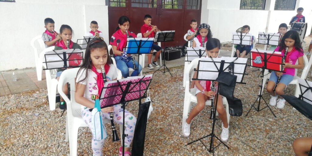 Transforming lives: Vulnerable children, Neiva Col