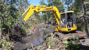 Drainage cleaning to mitigate the flood