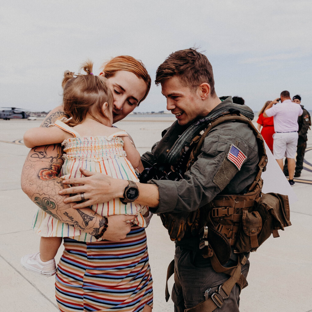 Guide 100 US Veterans/Spouses To Rewarding Careers