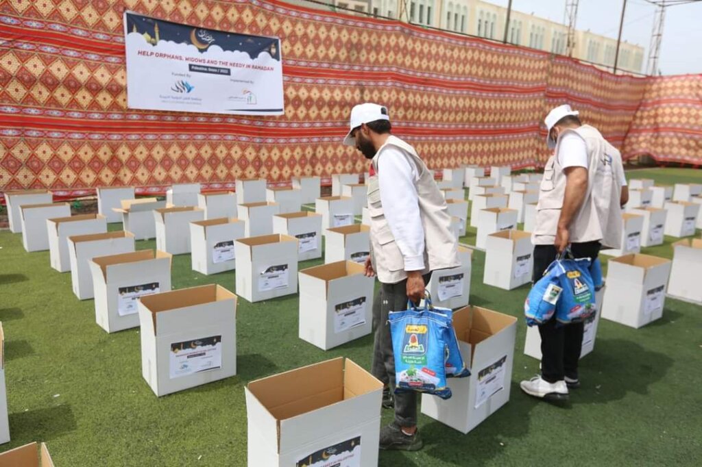 Supporting 200 poor families in northern Syria