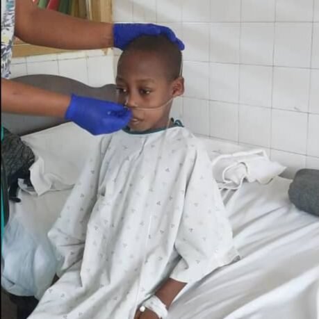 Send medical equipment & supplies to Sierra Leone