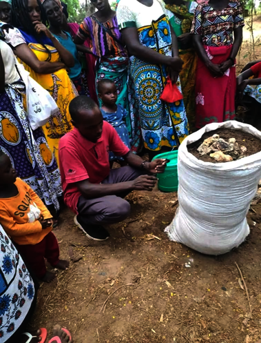 Sack garden demonstration