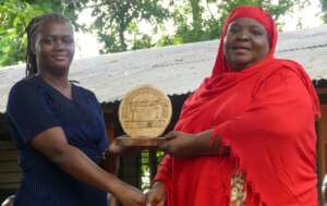 Teachers receiving Conservation Certificates