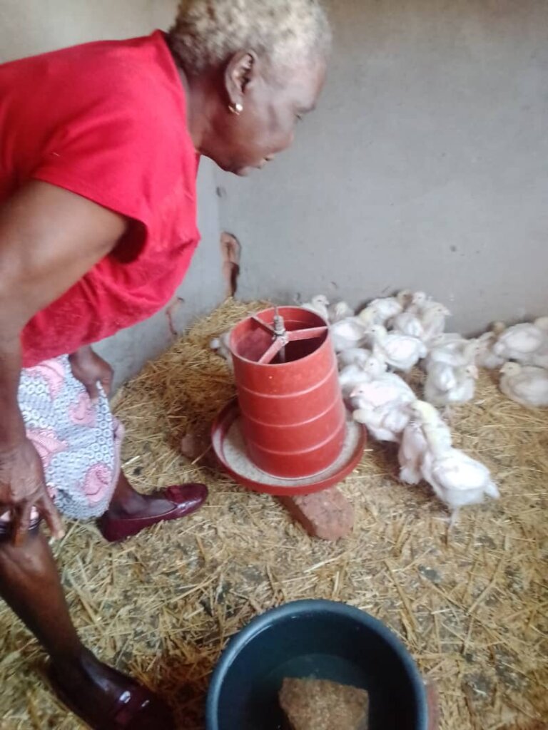 'TARIRO'  Give HOPE to 100 women in rural Zimbabwe