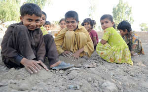 Arsalan Qasim,10