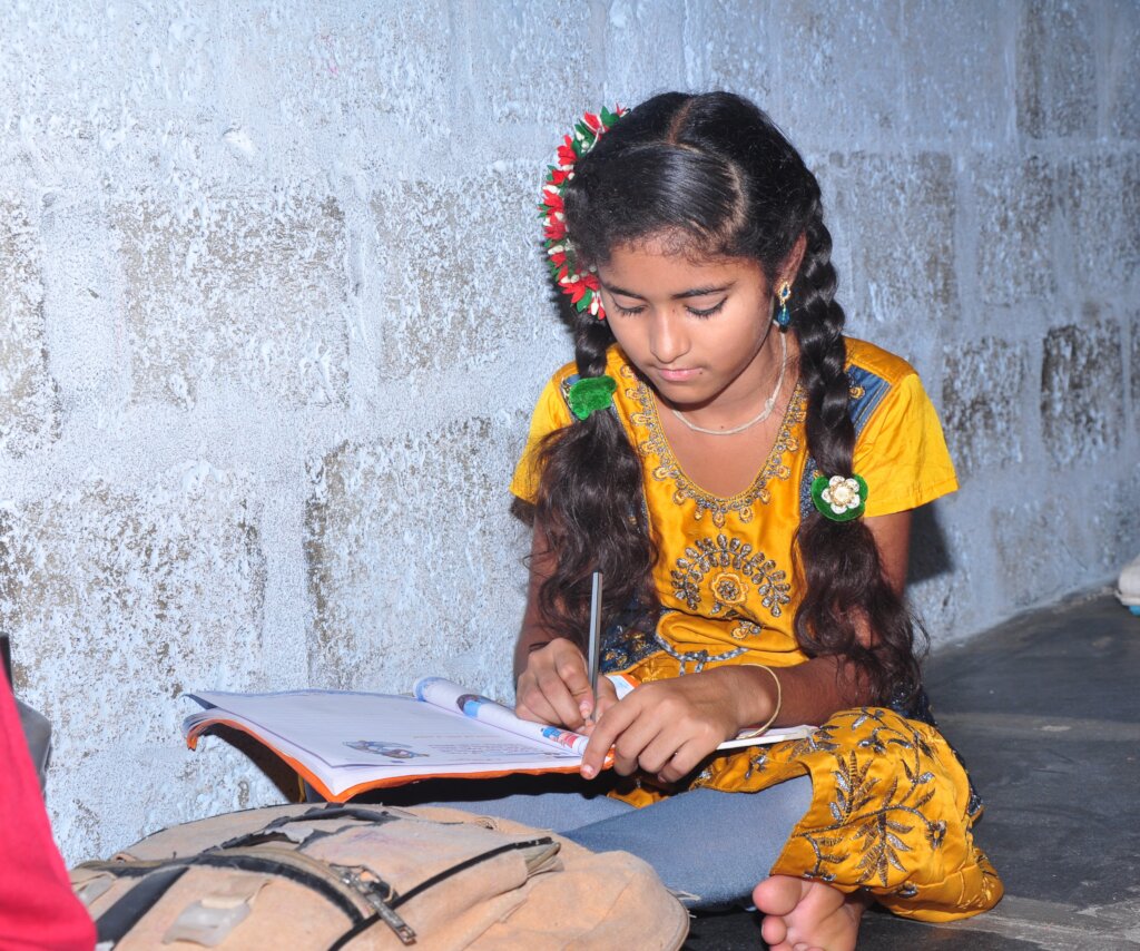 Donate School Benches to a slum school in India