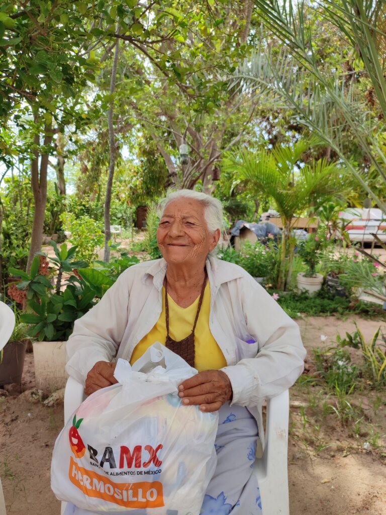 Love Through Food: Support Elderly in Mexico