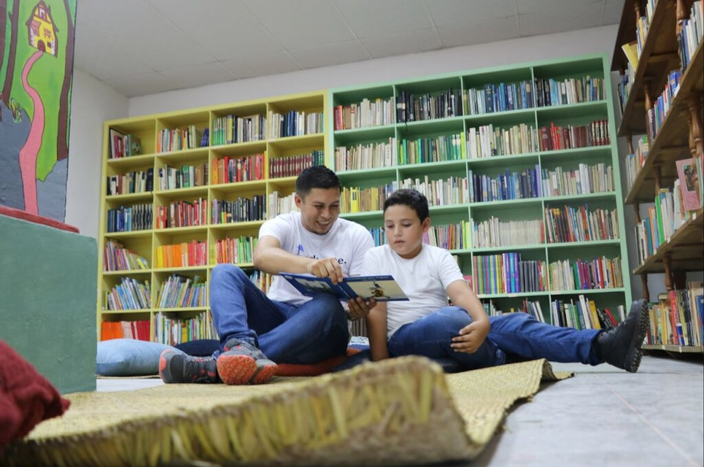 The John B. McGrath Library in Honduras GlobalGiving