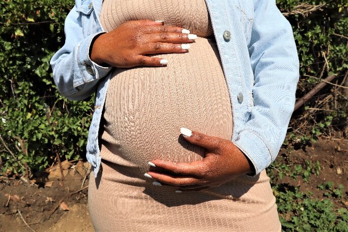 Give Hope to 5 Abandoned Mothers in Crisis!