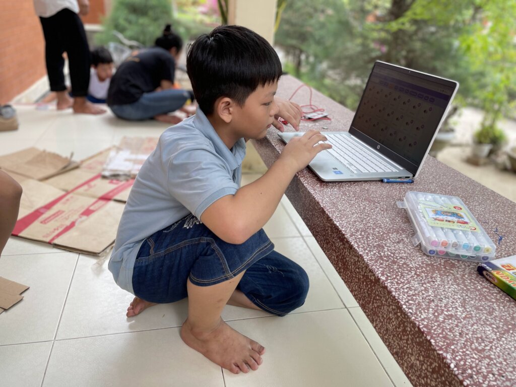STEM Education for 350 Youth in Vietnam