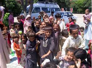 Children at a vaccination clinic
