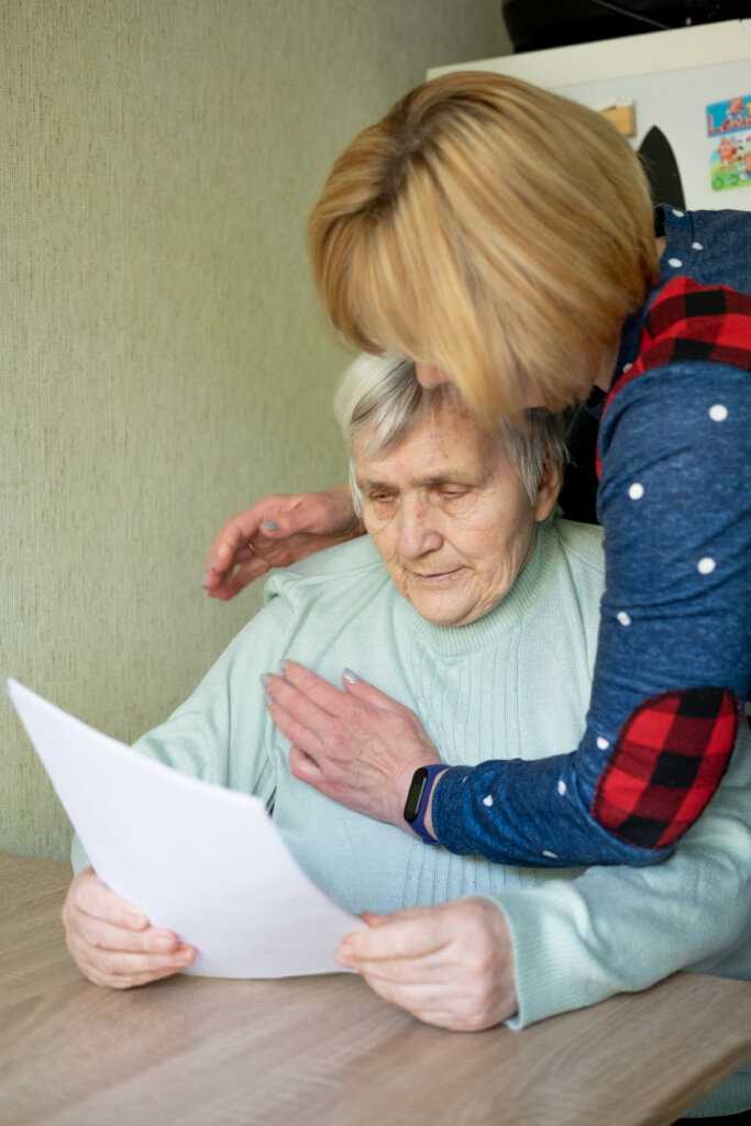 Help people with dementia in Ukraine