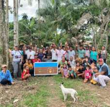 Community orchard recipients in the Amazon, Peru