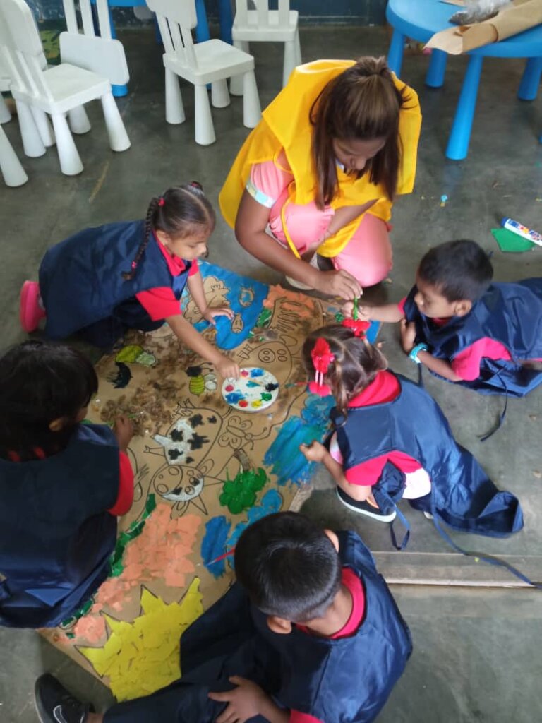 Developing Minds in Maniapure